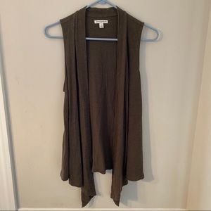 American Eagle Sleeveless Cardigan